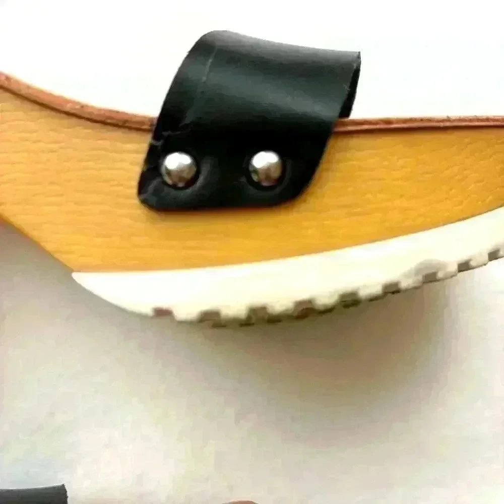 Madden Girl Black/Tan Retro “70’s”Studded‎ Platform Chunky Block Heels size 9